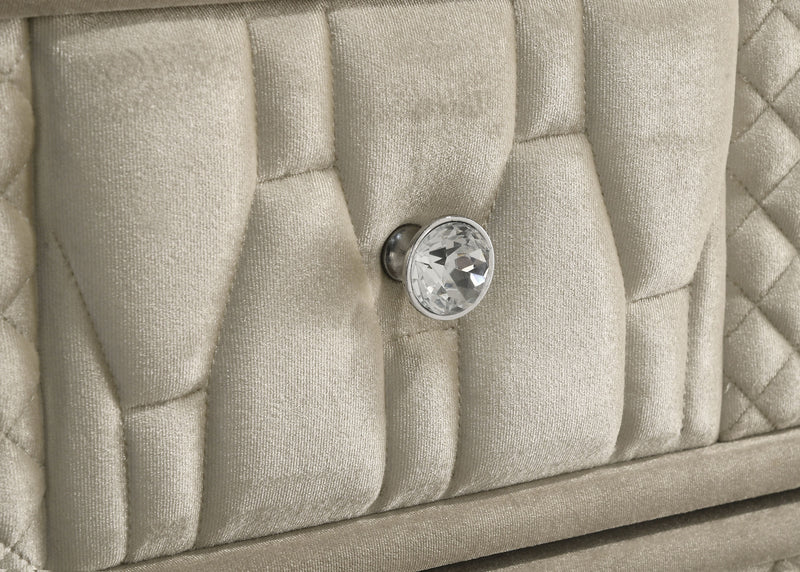 Lorient Chest of Drawers with LED Lighting