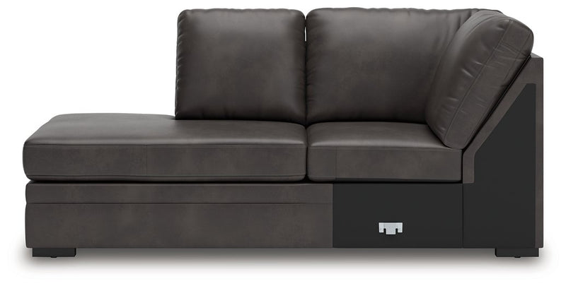 Lofton-Pike Sectional with Chaise